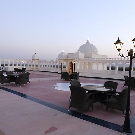 Laxmi Palace Dausa Екстериор снимка